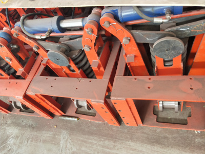 福建电动夹轨器